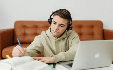 Un día en la vida de un estudiante de GCPA